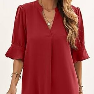 Famulily maroon women's V-neck half sleeve shirt dress. Size Medium. EUC